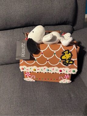 Peanuts Gingerbread House back pack Bag - Brown, White, Yellow, Black